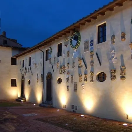 Tuscany Borgo *